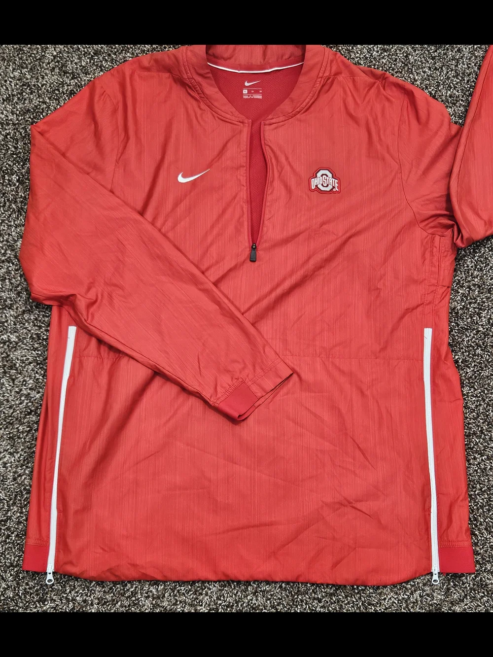 Nike lightweight red
